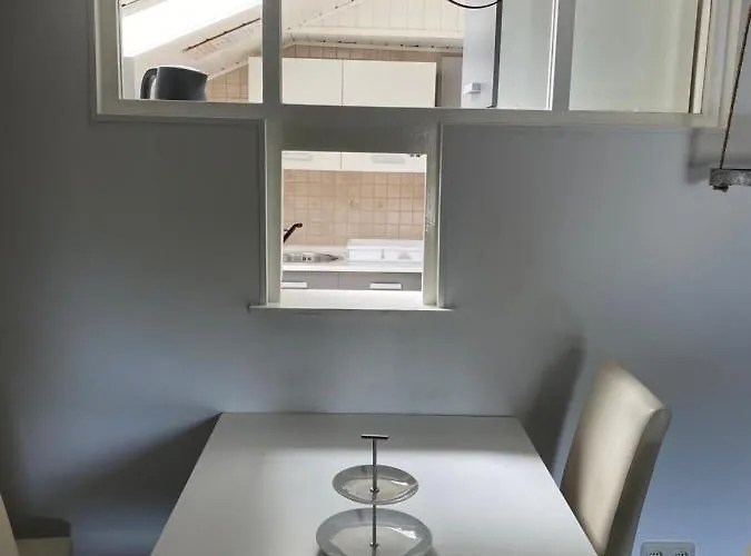 Haus Flora Апартаменти *